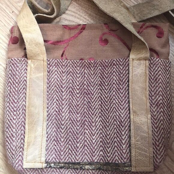 Fiskur fish Leather accent crossbody - Picture 5 of 8